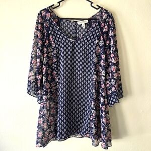 JESSICA SIMPSON MATERNITY Floral Navy Sheer Blouse Short Sleeve Size Small